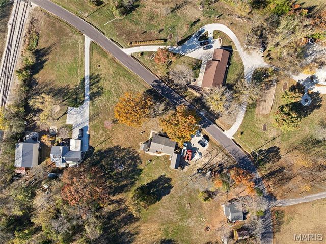 1122 Old County Farm Road, Union, MO 63084