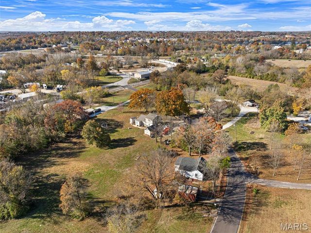 1122 Old County Farm Road, Union, MO 63084