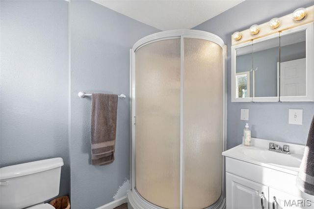 1122 Old County Farm Road, Union, MO 63084