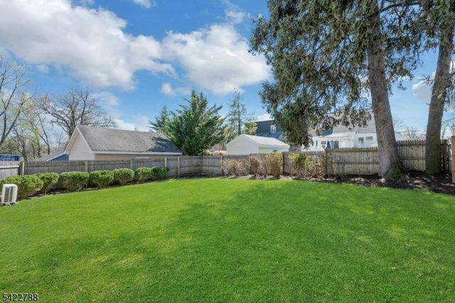 50 Cypress Street, Millburn Twp., NJ 07041