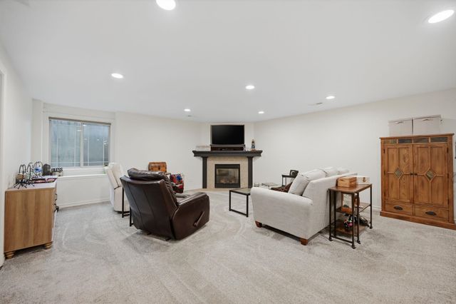 1335 Kala Ct, El Dorado, KS 67042