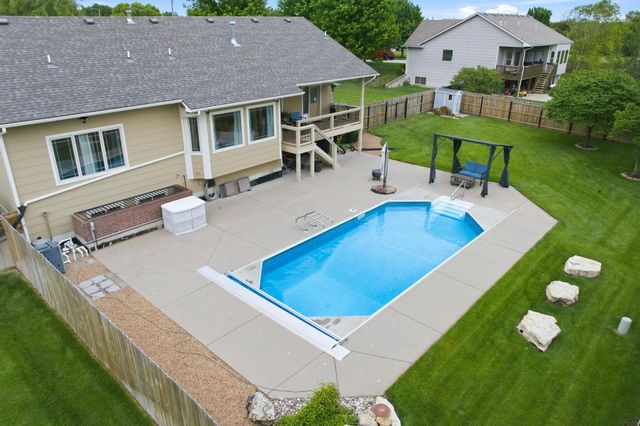 1335 Kala Ct, El Dorado, KS 67042