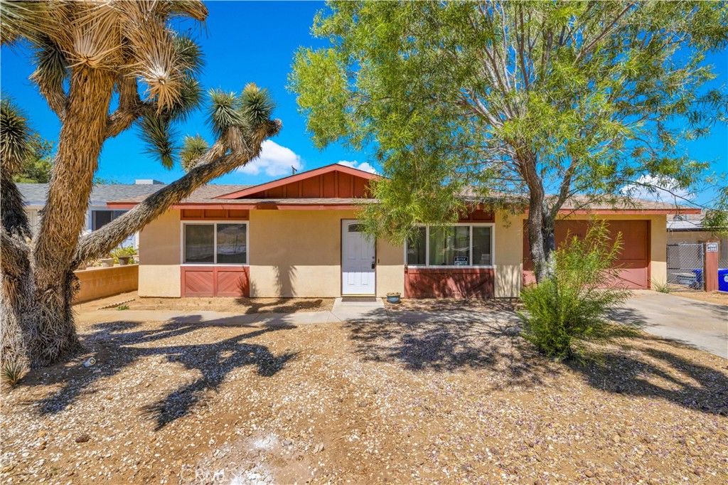 Image 1 of property listing at 7446 Borrego Trail, Yucca Valley, CA 92284