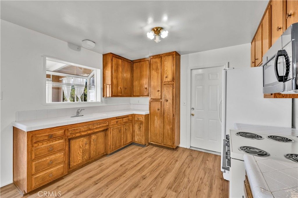 Image 11 of property listing at 7446 Borrego Trail, Yucca Valley, CA 92284