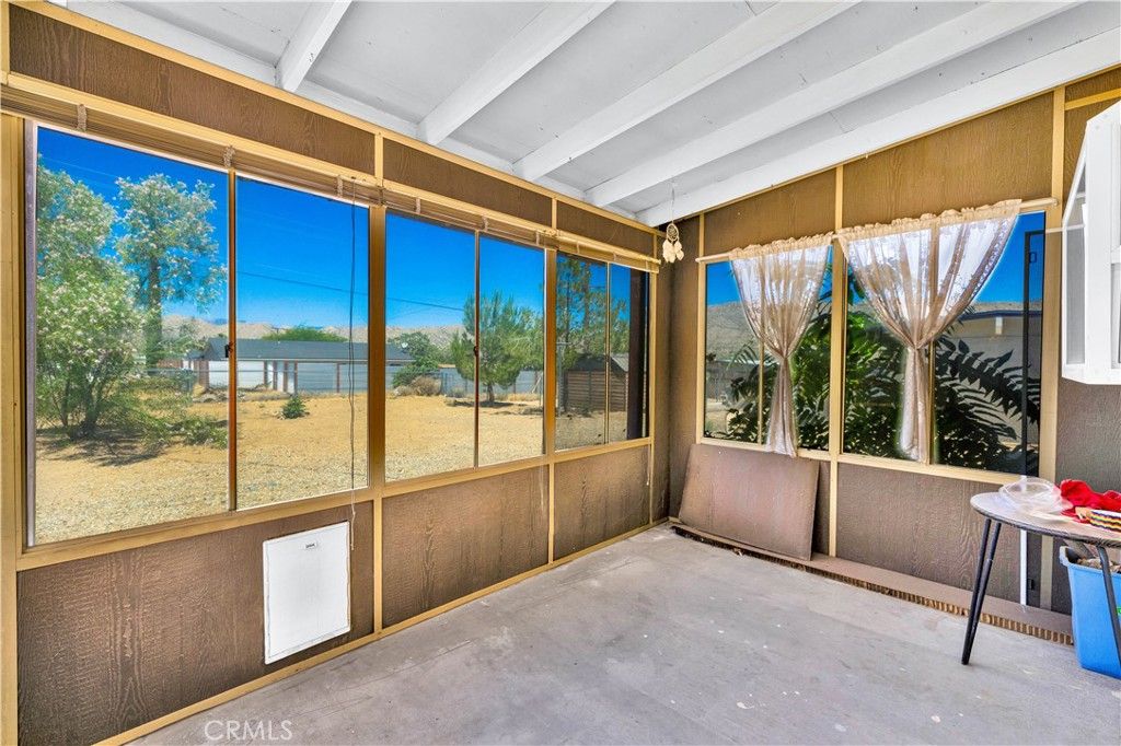 Image 23 of property listing at 7446 Borrego Trail, Yucca Valley, CA 92284