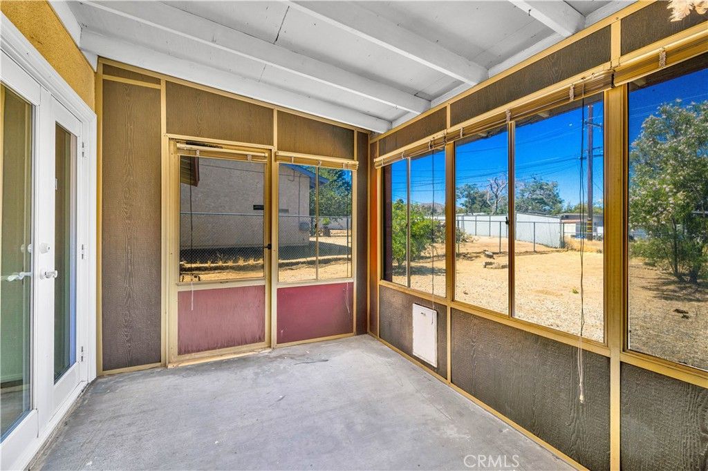 Image 24 of property listing at 7446 Borrego Trail, Yucca Valley, CA 92284