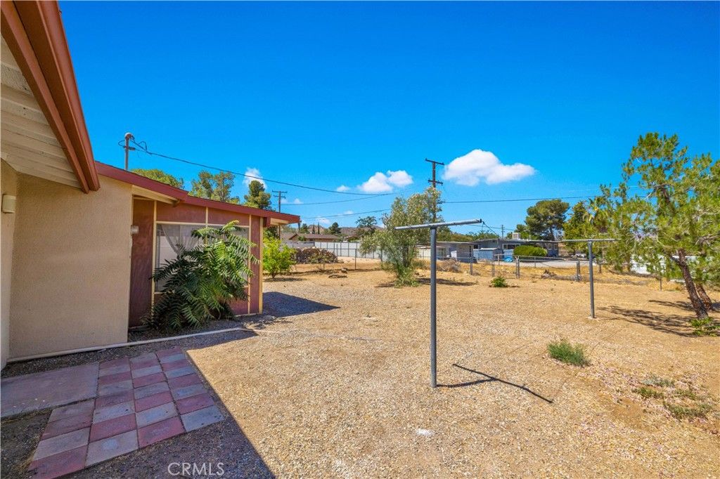 Image 29 of property listing at 7446 Borrego Trail, Yucca Valley, CA 92284