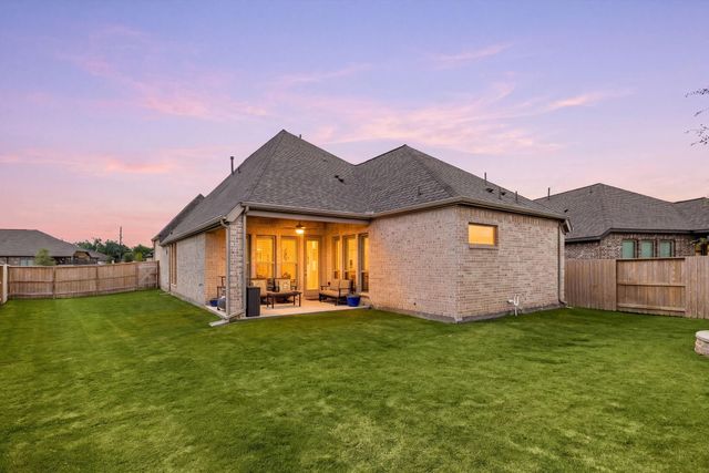 5043 Country Meadows Trail, Iowa Colony, TX 77583