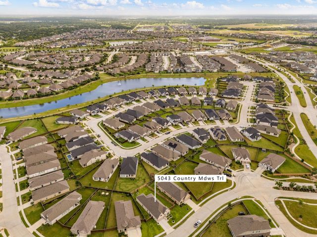 5043 Country Meadows Trail, Iowa Colony, TX 77583