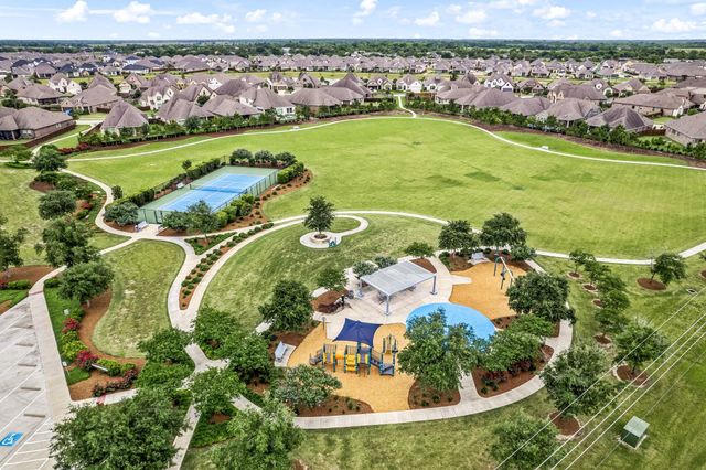 5043 Country Meadows Trail, Iowa Colony, TX 77583