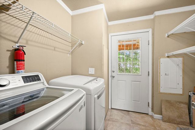 17635 Melancon Rd, Livingston, LA 70754