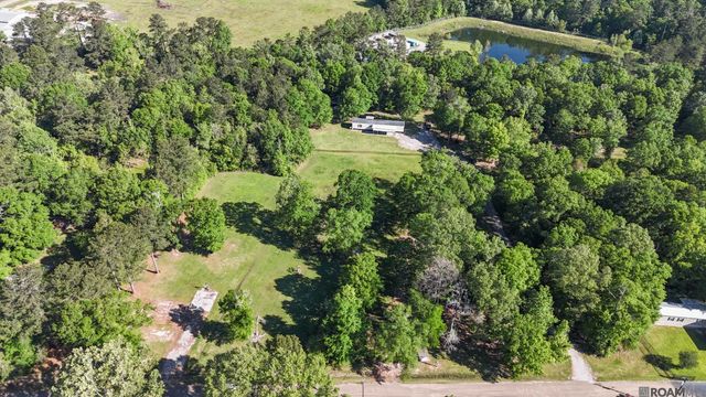 17635 Melancon Rd, Livingston, LA 70754