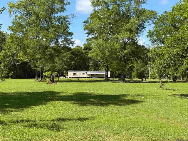 17635 Melancon Rd, Livingston, LA 70754
