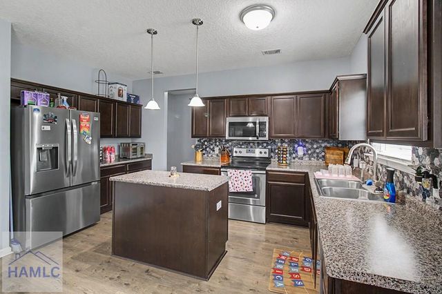 395 Archie Way NE, Ludowici, GA 31316
