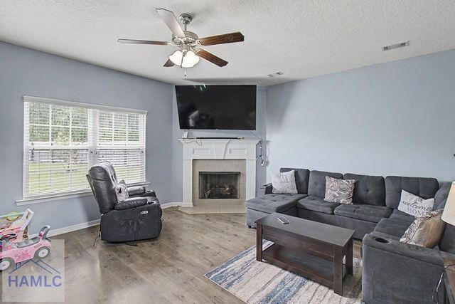 395 Archie Way NE, Ludowici, GA 31316