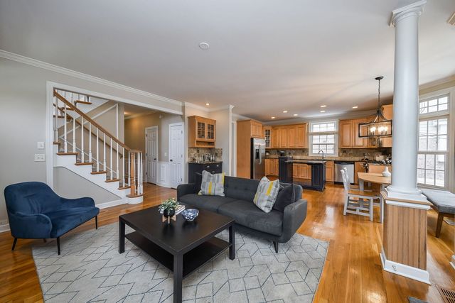219 N Huffman Street, Naperville, IL 60540