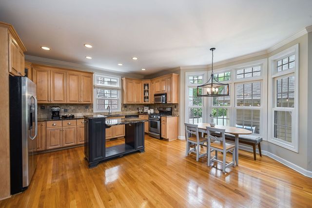 219 N Huffman Street, Naperville, IL 60540