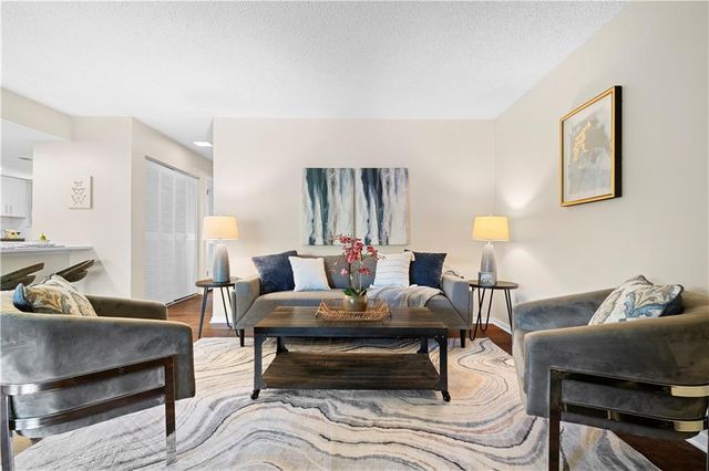 2006 Powers Ferry Trace SE, Marietta, GA 30067