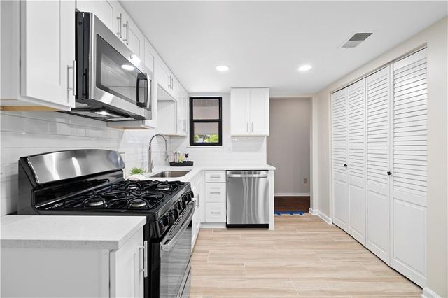 2006 Powers Ferry Trace SE, Marietta, GA 30067