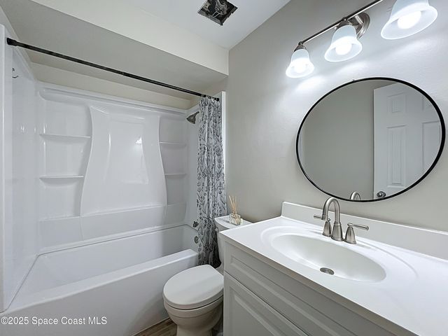 640 Casa Grande Drive, Melbourne, FL 32940