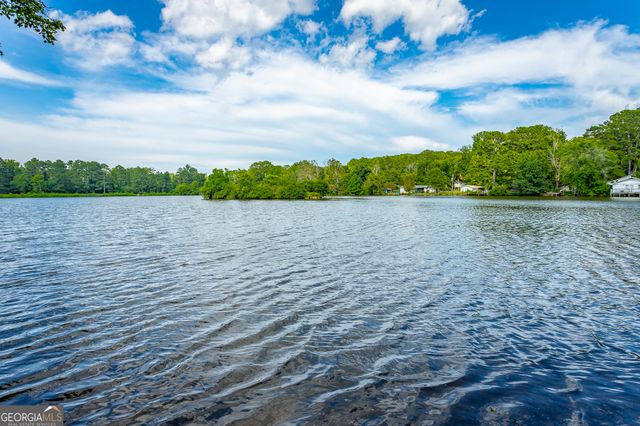 1352 Peggy Lane, Tunnel Hill, GA 30755