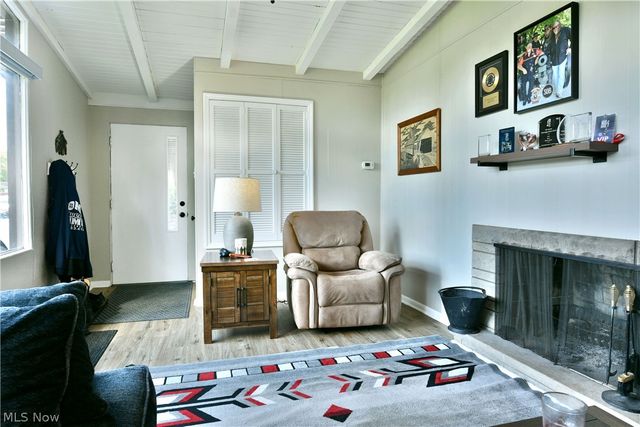 837 Pinecrest Road, Girard, OH 44420