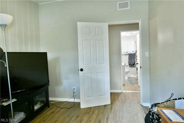 837 Pinecrest Road, Girard, OH 44420