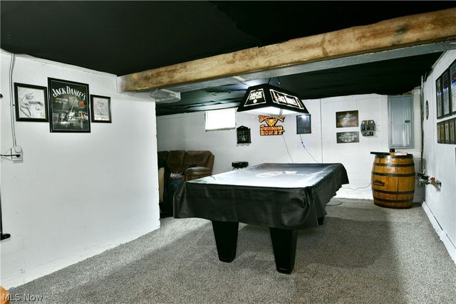 837 Pinecrest Road, Girard, OH 44420