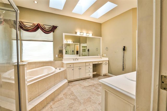 11608 S Linn Avenue, Oklahoma City, OK 73170