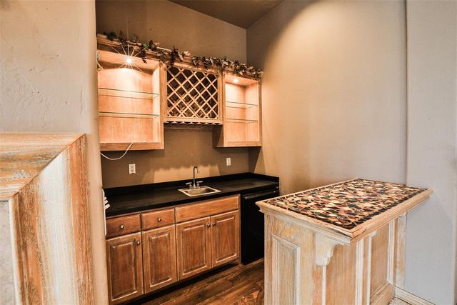 11608 S Linn Avenue, Oklahoma City, OK 73170