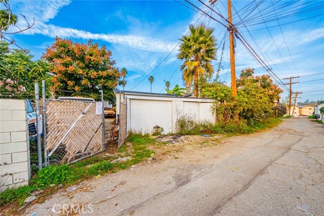 5336 Huntington, Los Angeles, CA 90032