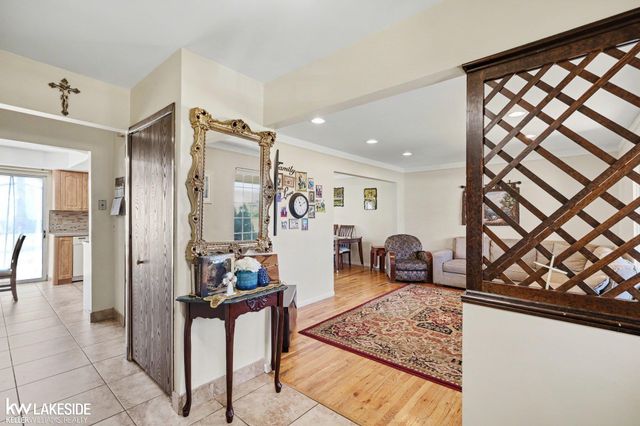 38614 Lowell Drive, Sterling Heights, MI 48310