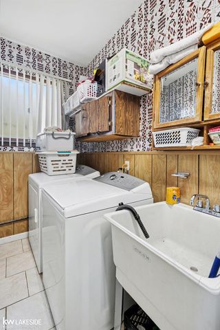 38614 Lowell Drive, Sterling Heights, MI 48310