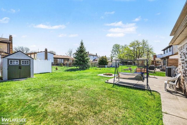 38614 Lowell Drive, Sterling Heights, MI 48310