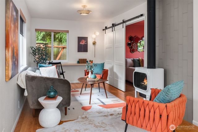 8729 12th Avenue NW, Seattle, WA 98117
