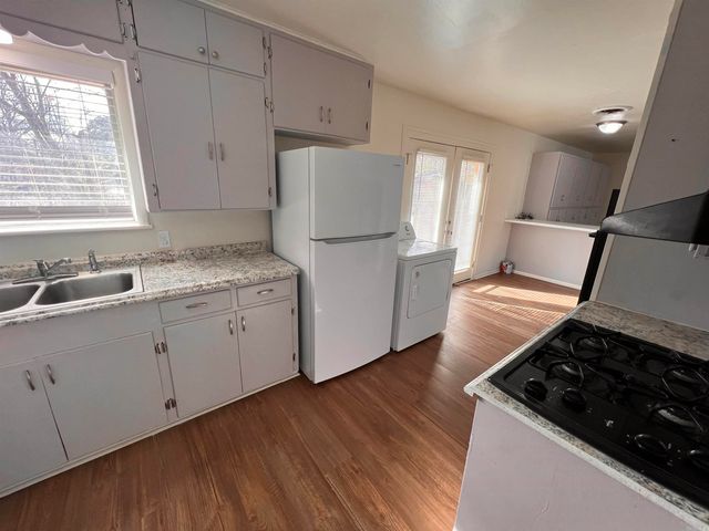 405 Angus Street, Conway, AR 72032