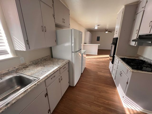 405 Angus Street, Conway, AR 72032