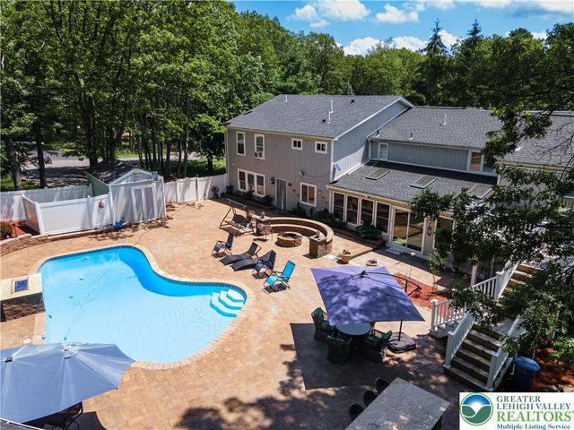 1555 Longleaf Drive, Chestnuthill Twp, PA 18330