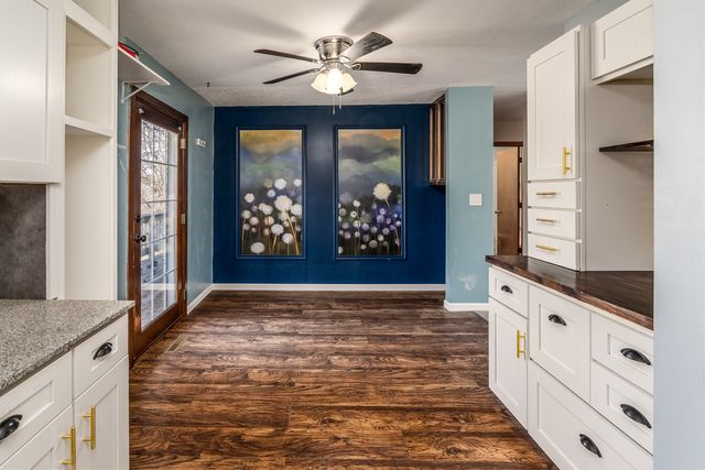 8 Buena Vista Drive, Murphysboro, IL 62966