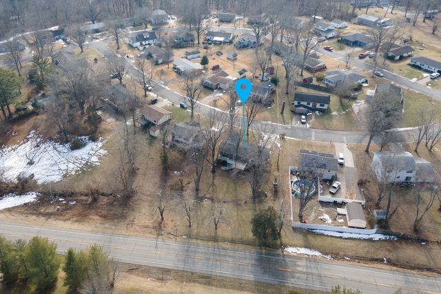 8 Buena Vista Drive, Murphysboro, IL 62966