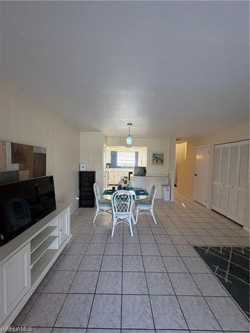 1005 SW 48th TER 8, Cape Coral, FL 33914