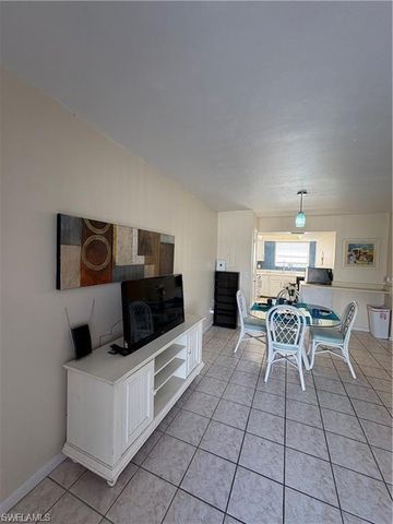 1005 SW 48th TER 8, Cape Coral, FL 33914