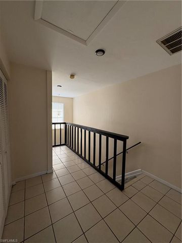 1005 SW 48th TER 8, Cape Coral, FL 33914
