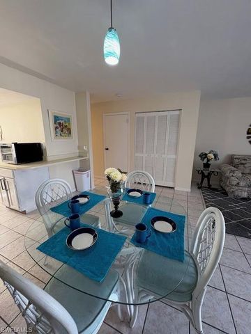 1005 SW 48th TER 8, Cape Coral, FL 33914