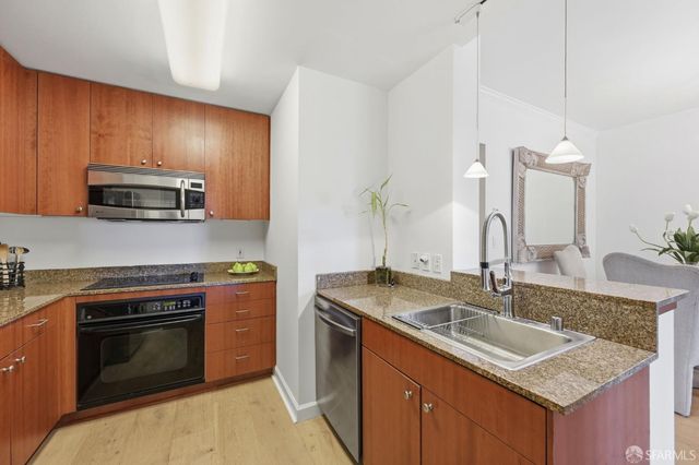 246 2nd Street 801, San Francisco, CA 94105