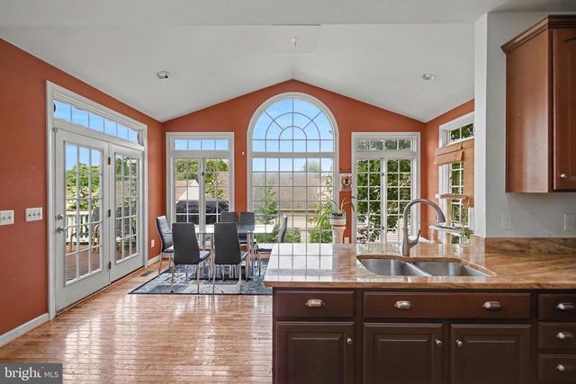 7660 HENRY KNOX DR, Lorton, VA 22079