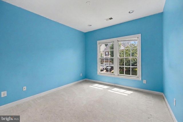 7660 HENRY KNOX DR, Lorton, VA 22079