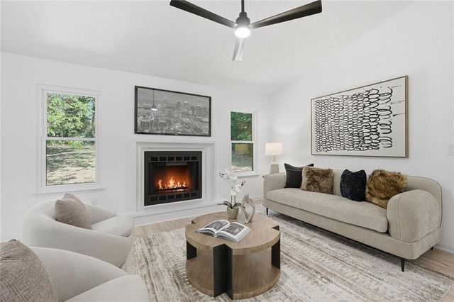 798 Durham, Stone Mountain, GA 30083