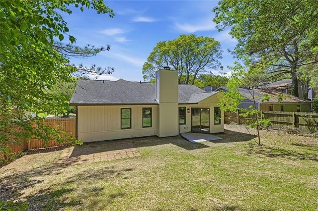 798 Durham, Stone Mountain, GA 30083