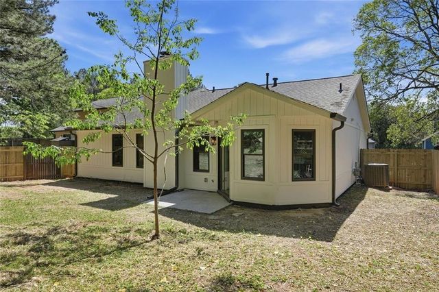 798 Durham, Stone Mountain, GA 30083